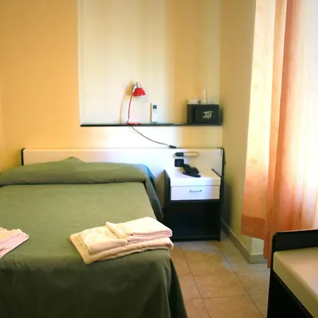 Hotel Mary 3*