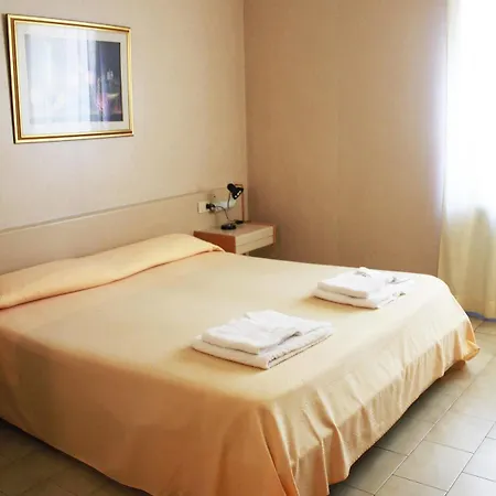 Mary 3* Специя