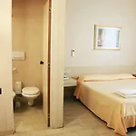 玛丽酒店 酒店 3*