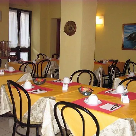 Mary 3* לה ספציה